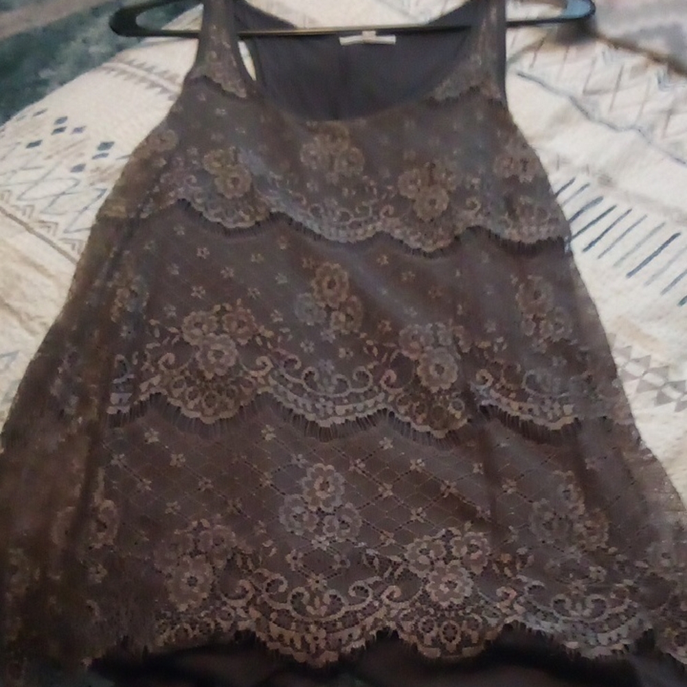 Elegant Lace Tank Top - Black
